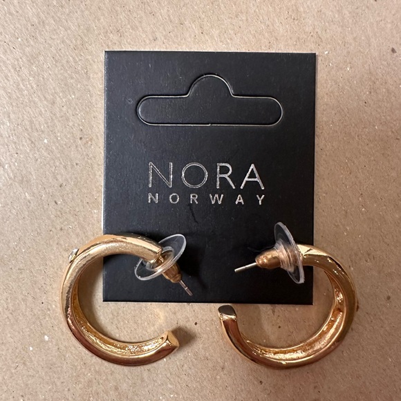 4 pairs of new Scandinavian earrings silver gold and turquoise stone. - Picture 8 of 11